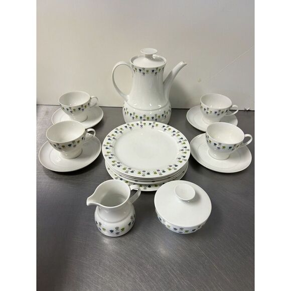 Vtg Thomas Rosenthal Germany Tea Cup Set Tulip Design Total 17 Pieces. - Picture 2 of 9